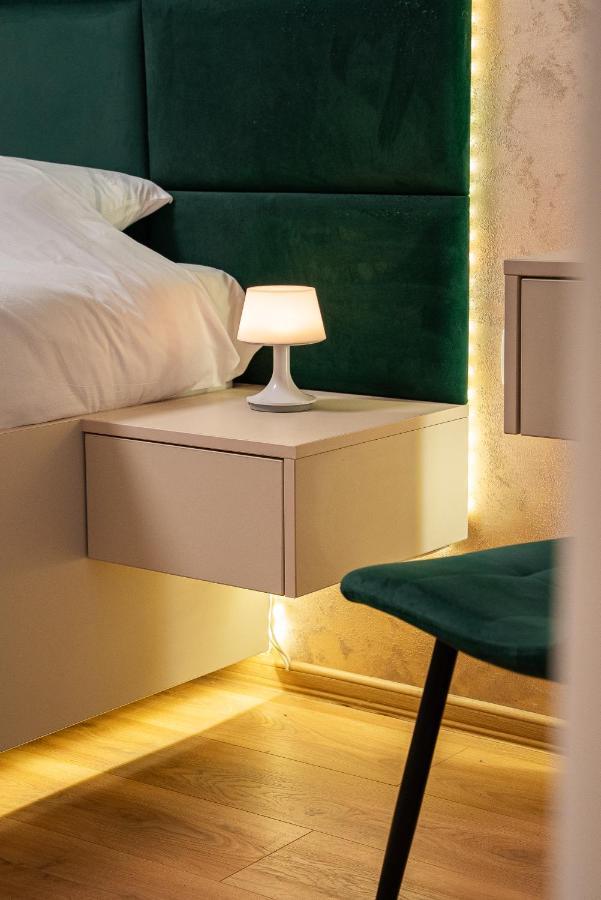 One-bedroom With Free Parking, Free Gym Pass And Office Setup Διαμέρισμα Φιλιππούπολη